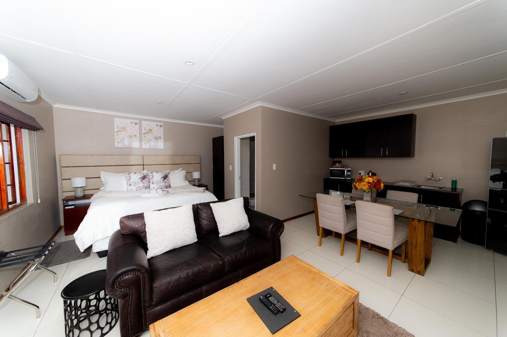 Kleinplasie Guesthouse Springbok Buitenkant foto