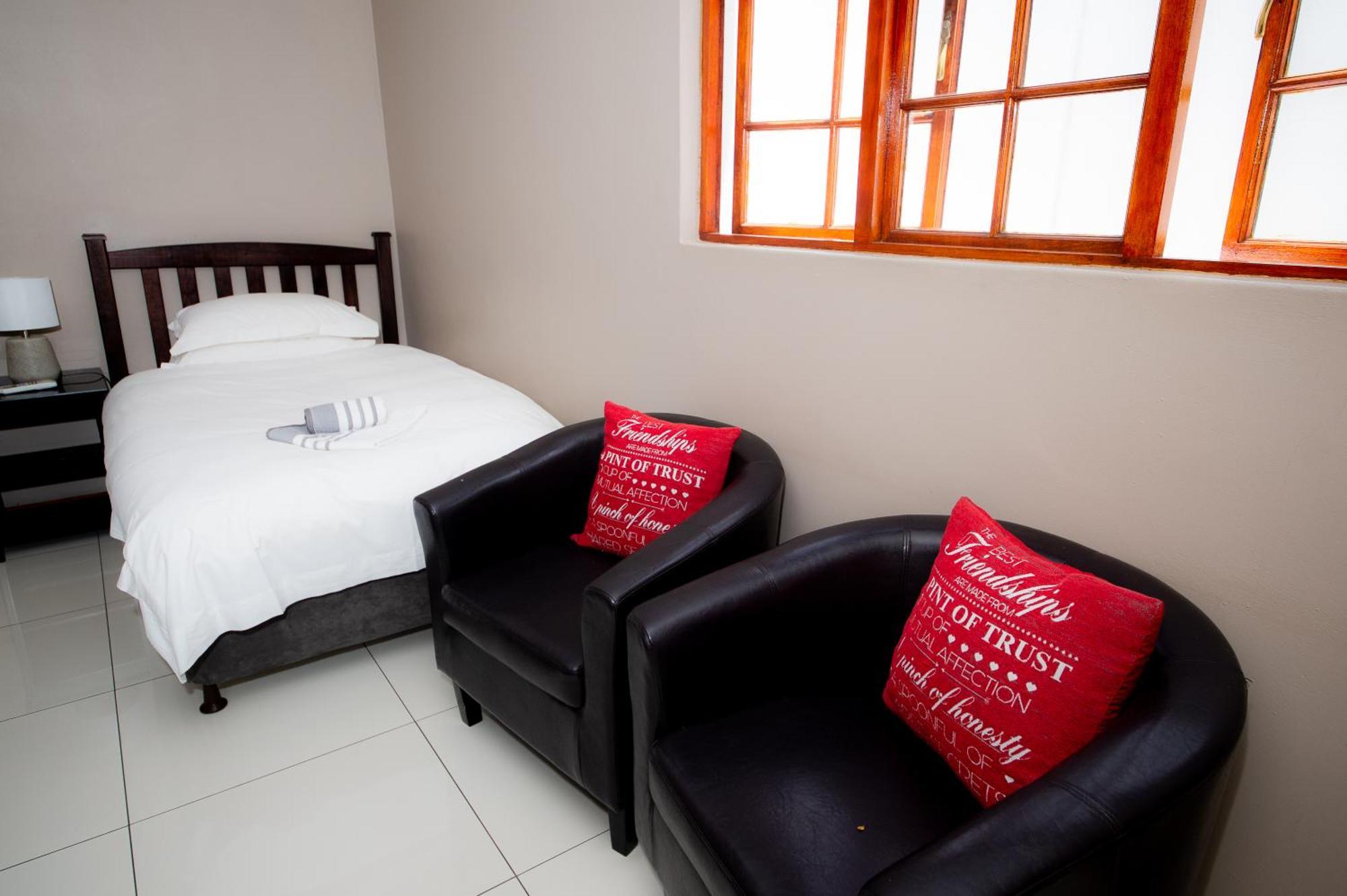 Kleinplasie Guesthouse Springbok Buitenkant foto
